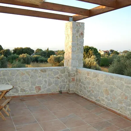 Pyrgos Luxury Country Tatil Evi