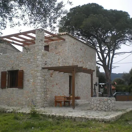 Pyrgos Luxury Country Tatil Evi